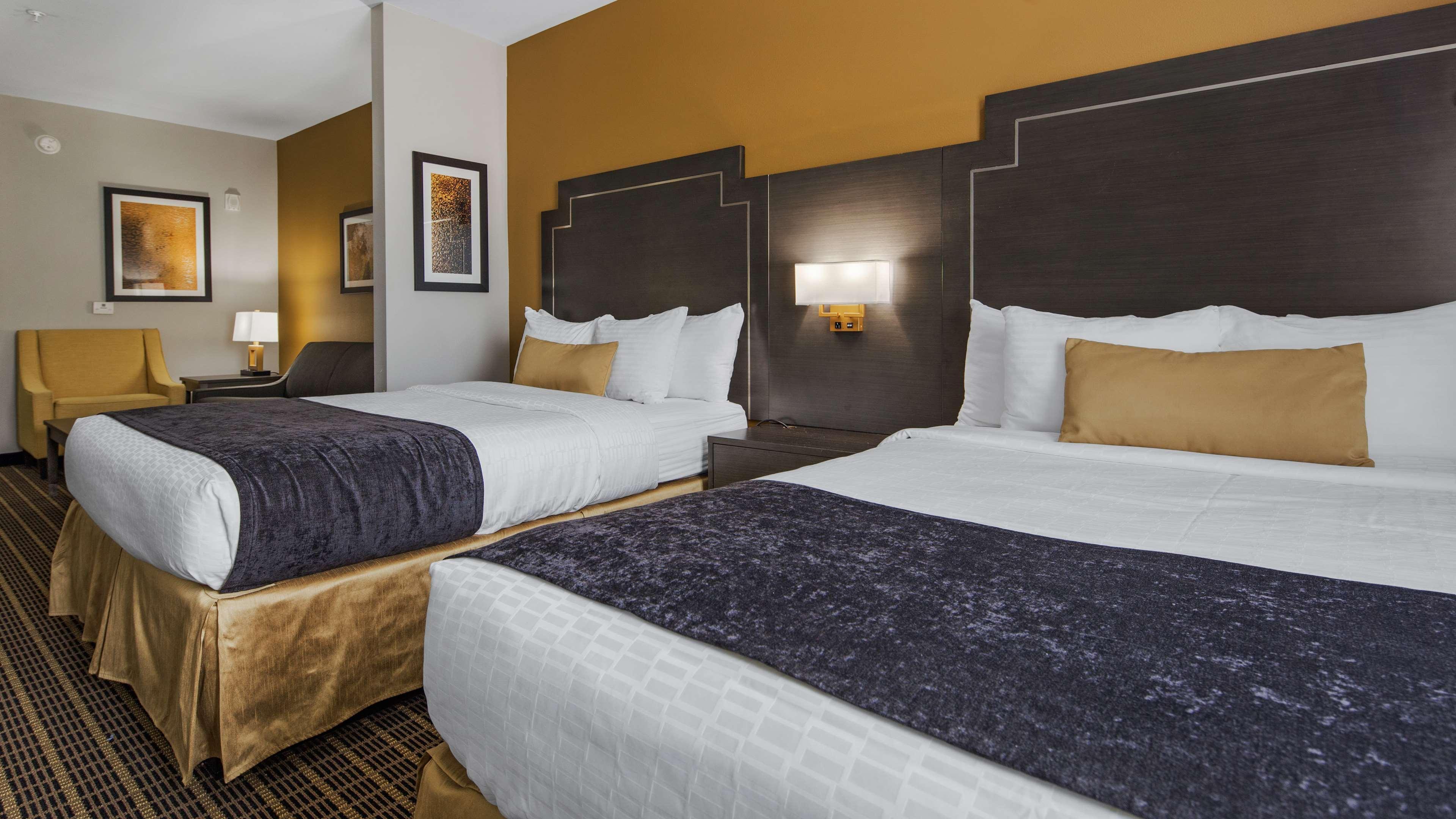 Best Western Plus Regency Park Walker Экстерьер фото