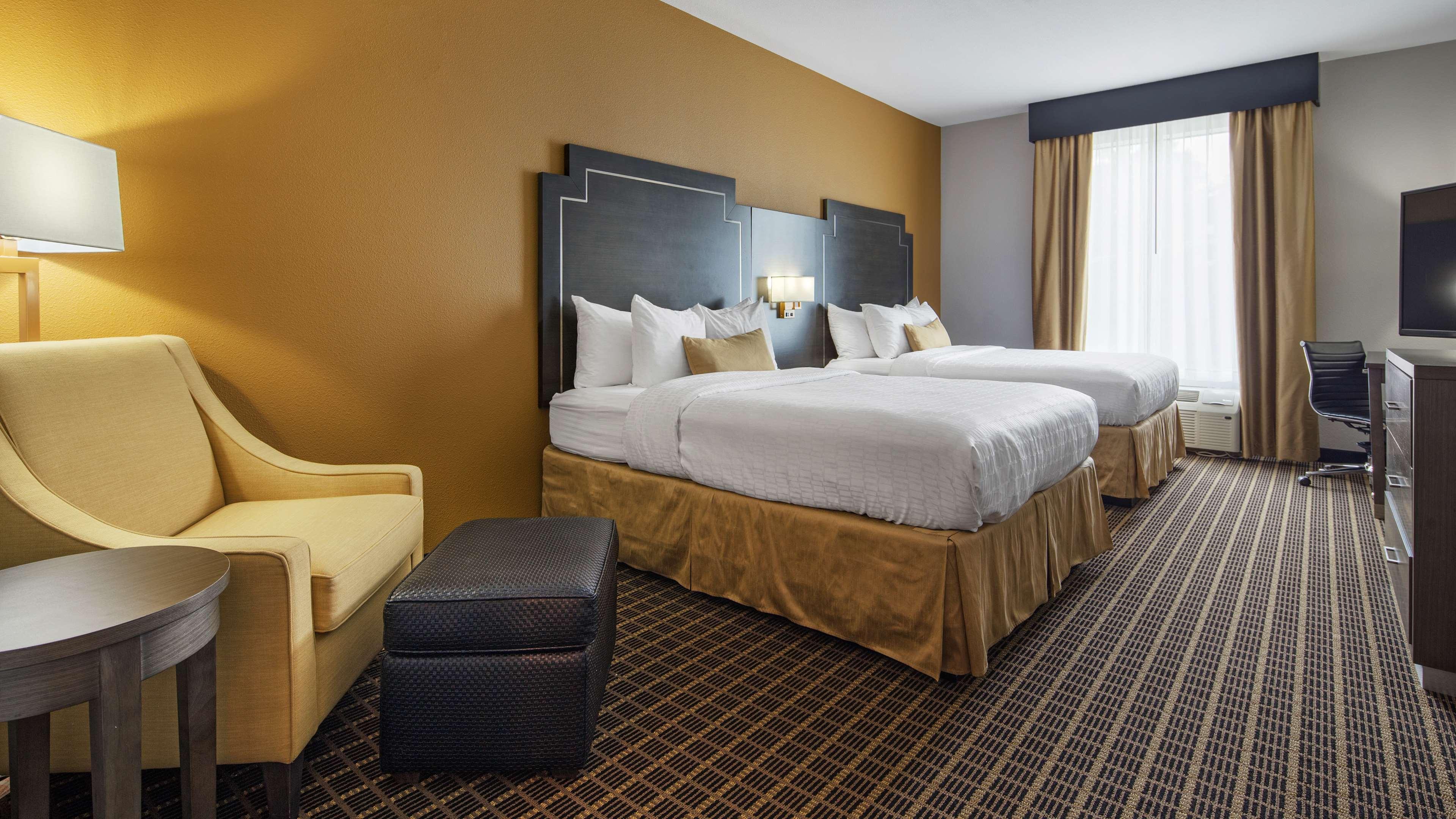 Best Western Plus Regency Park Walker Экстерьер фото