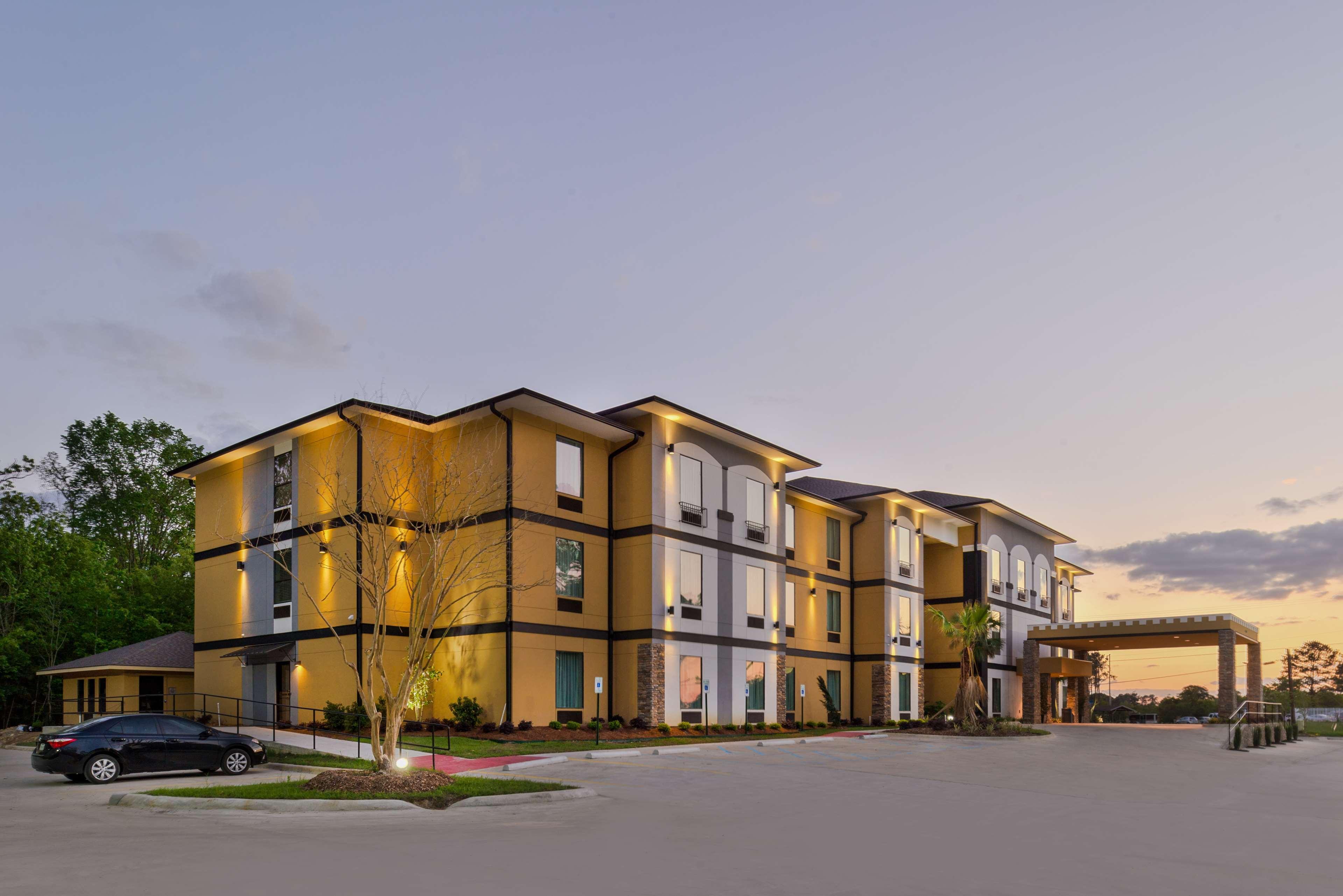Best Western Plus Regency Park Walker Экстерьер фото