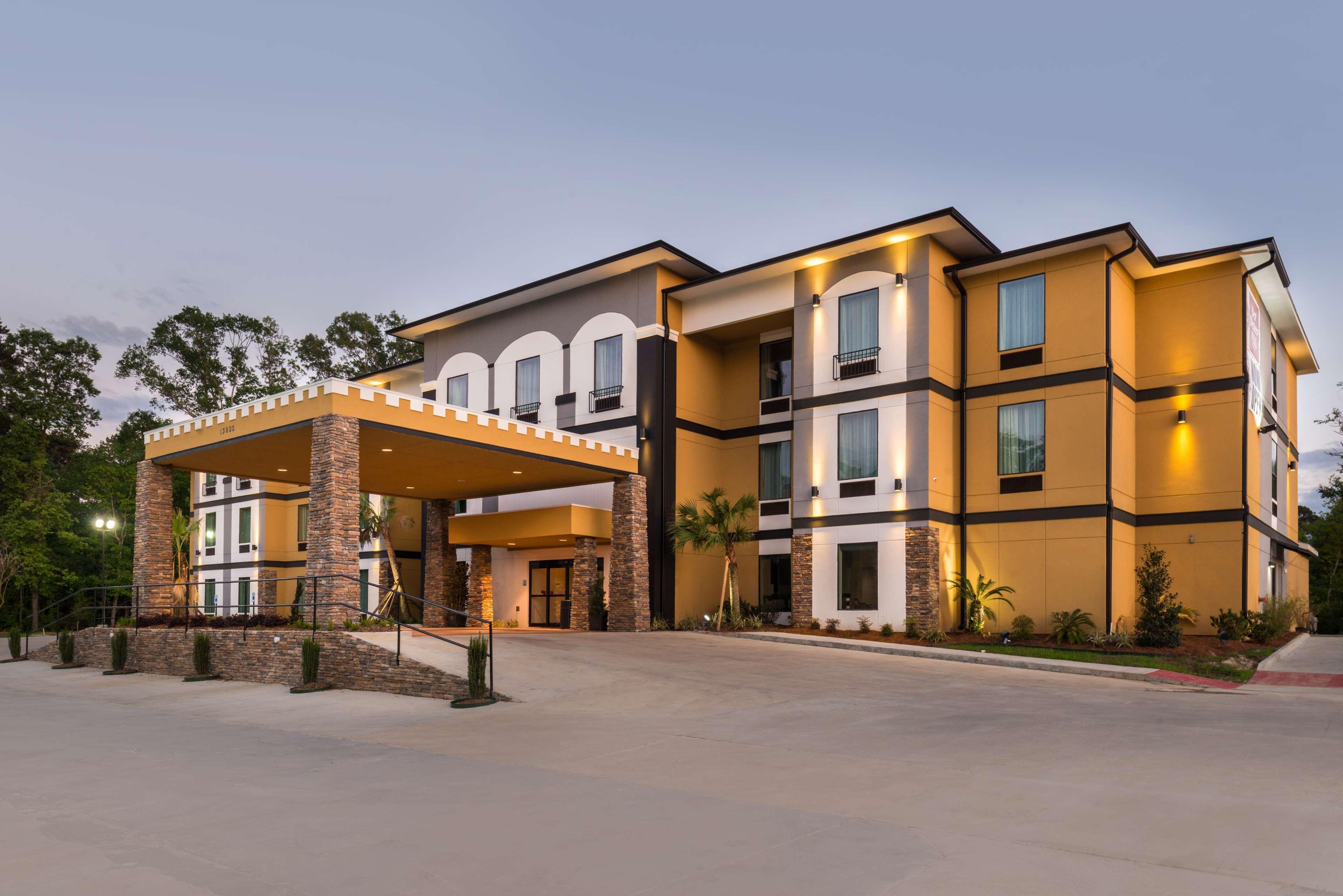 Best Western Plus Regency Park Walker Экстерьер фото